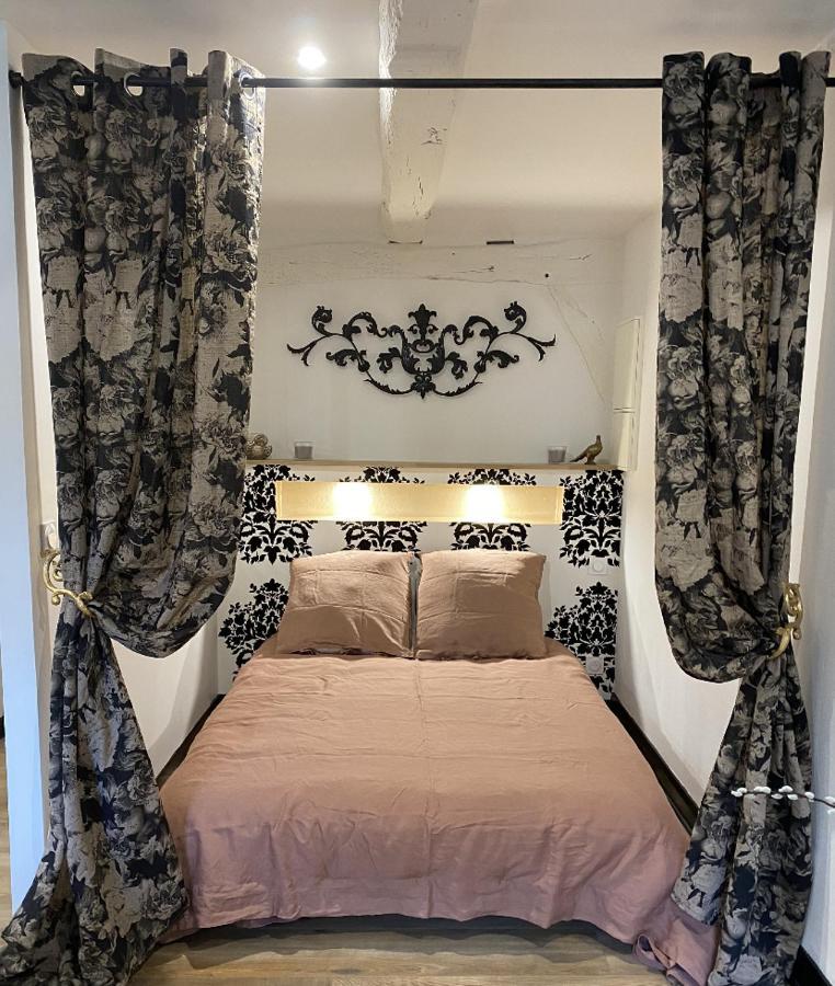 Studio De Charme Au Coeur De Vannes - 3 Pers Екстериор снимка